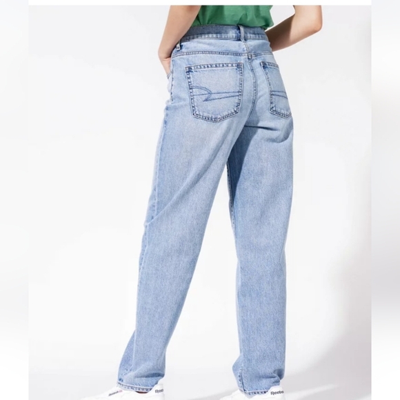 American Eagle 90s Straight Stretch Jeans EUC Medium Blue - Picture 4 of 7